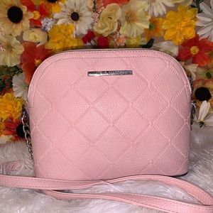 Steve Madden pink bag